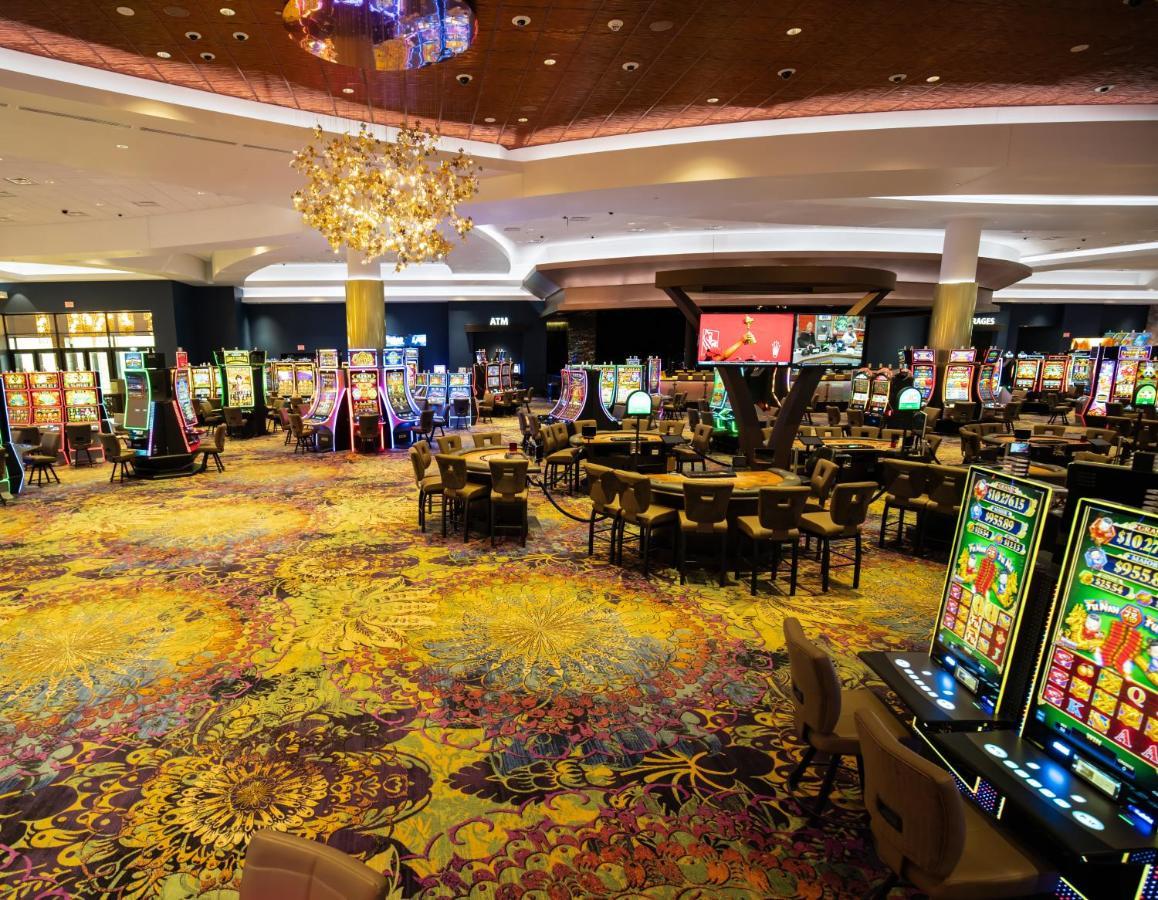 Walker'S Bluff Casino Resort Carbondale Eksteriør bilde
